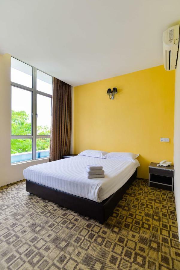 Fumah Hotel Shah Alam Extérieur photo